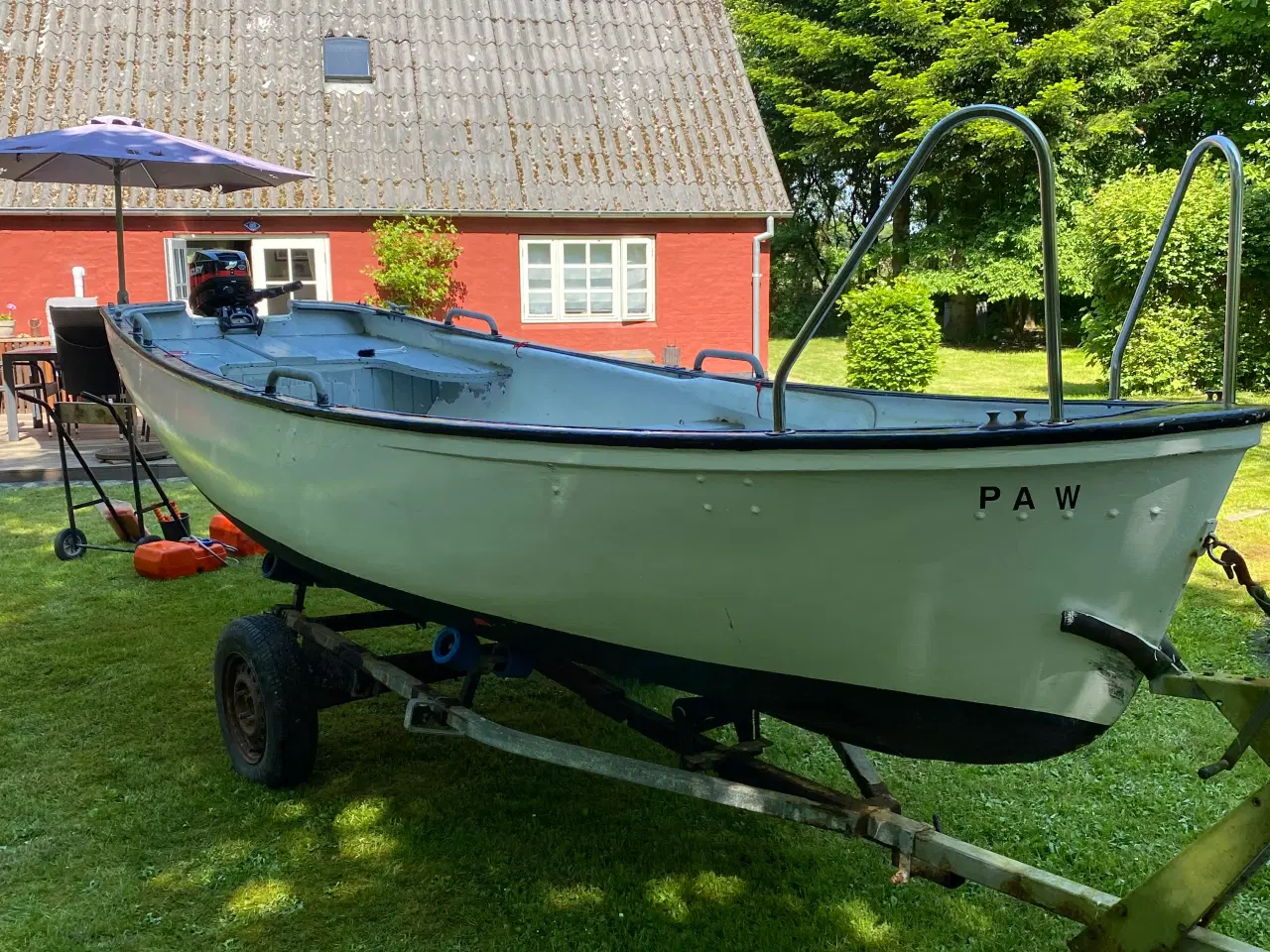 Billede 1 - Gl redningsbåd 