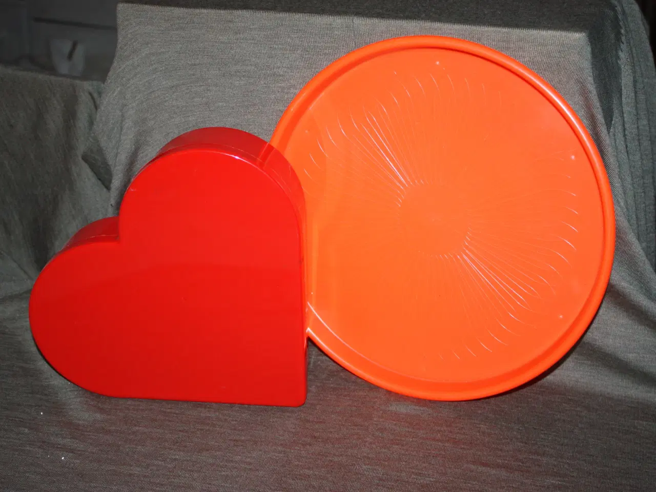 Billede 1 - Hjerte Dåse i plast Serveringsbakke i plast