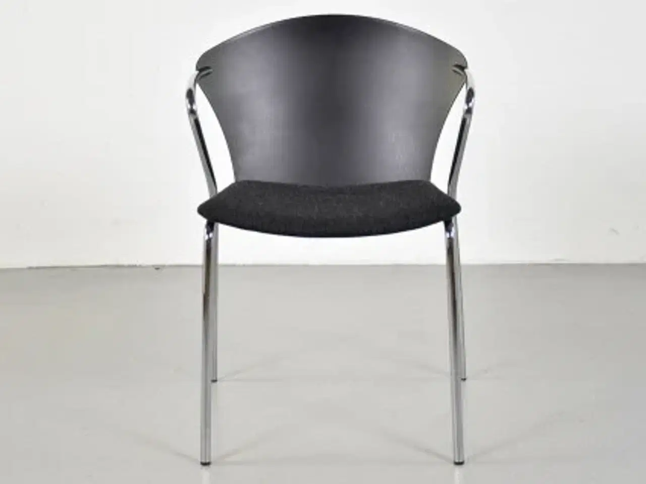 Billede 1 - Bessi konferencestol fra onecollection med sort ryg og sort sæde, sæt af 2 stk.