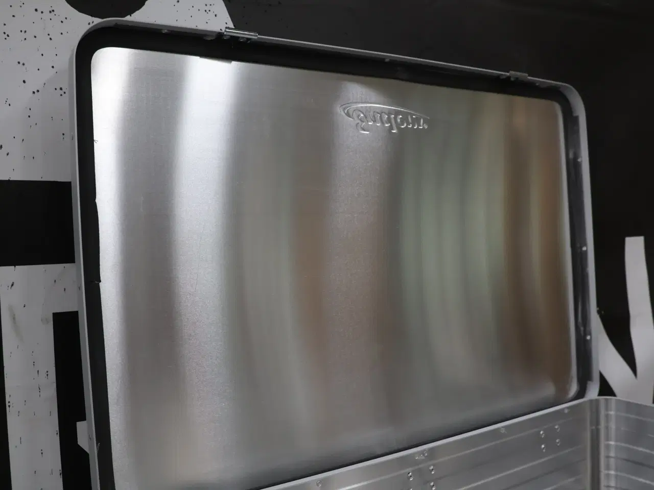 Billede 7 - 2 Stk Enders aluminiums kasser