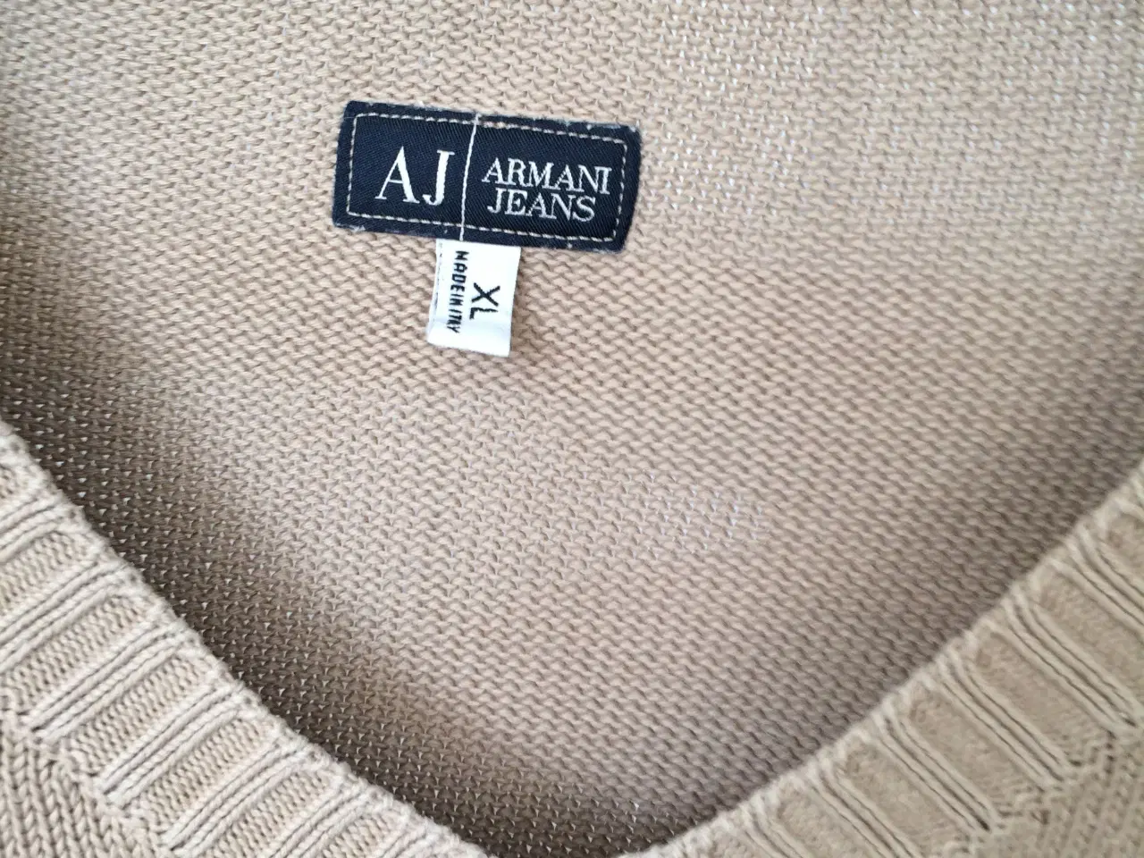 Billede 2 - Armani Jeans strikketrøje