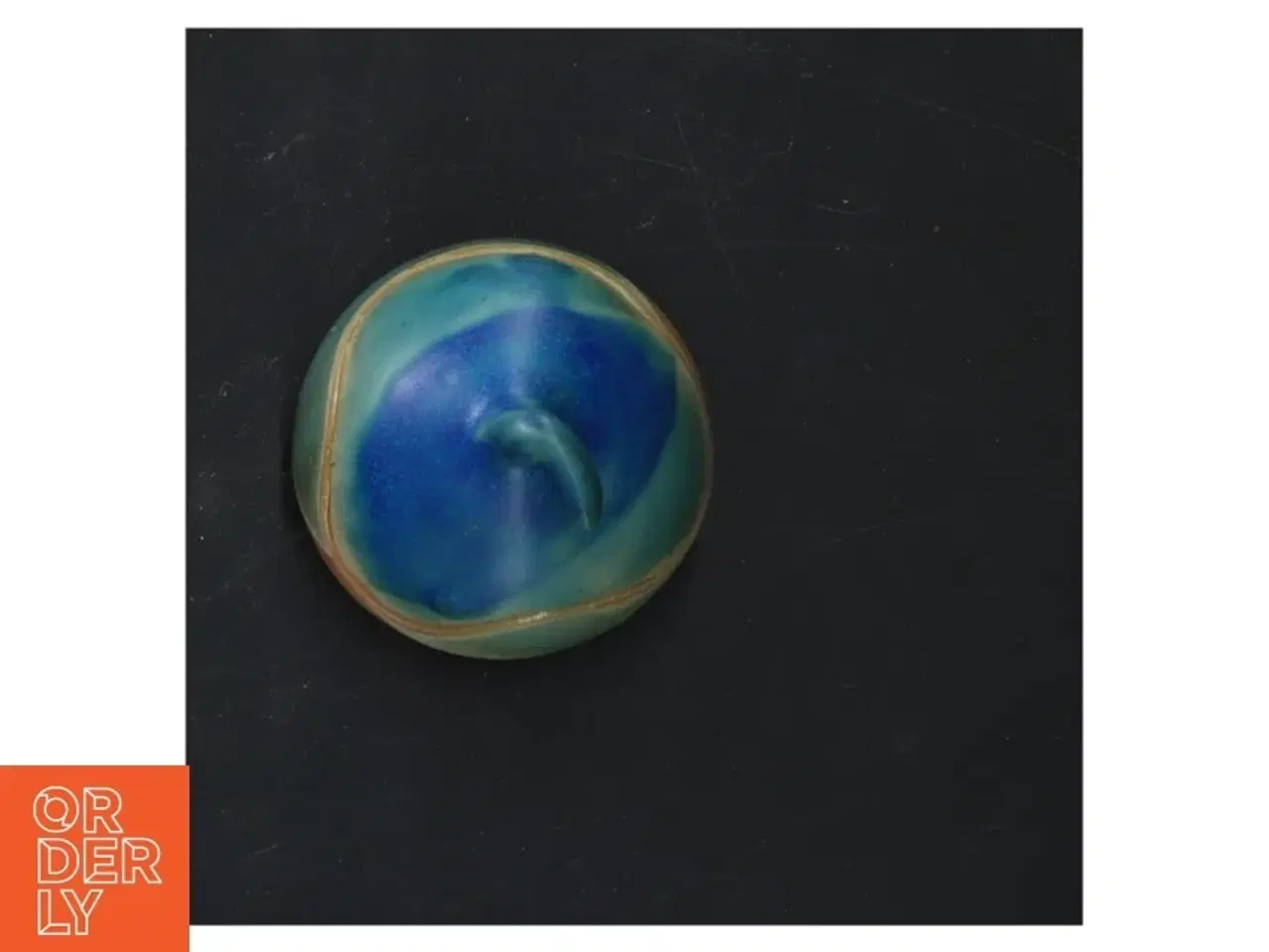 Billede 3 - Keramisk skål med låg (str.  6x6 cm)