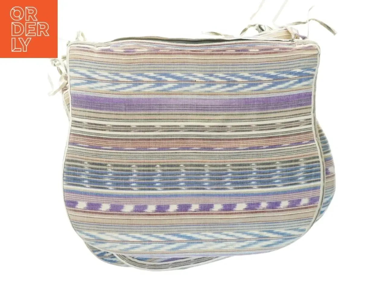 Billede 2 - 6stk Stribet hyndesæt til havemøbler (str. 43 x 35 cm)