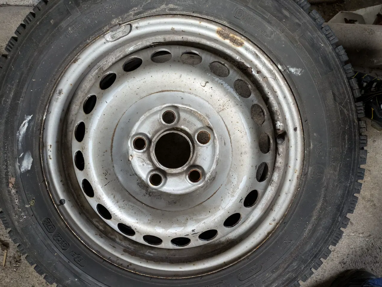 Billede 4 - Michelin Vinterhjul til VW Transporter T6