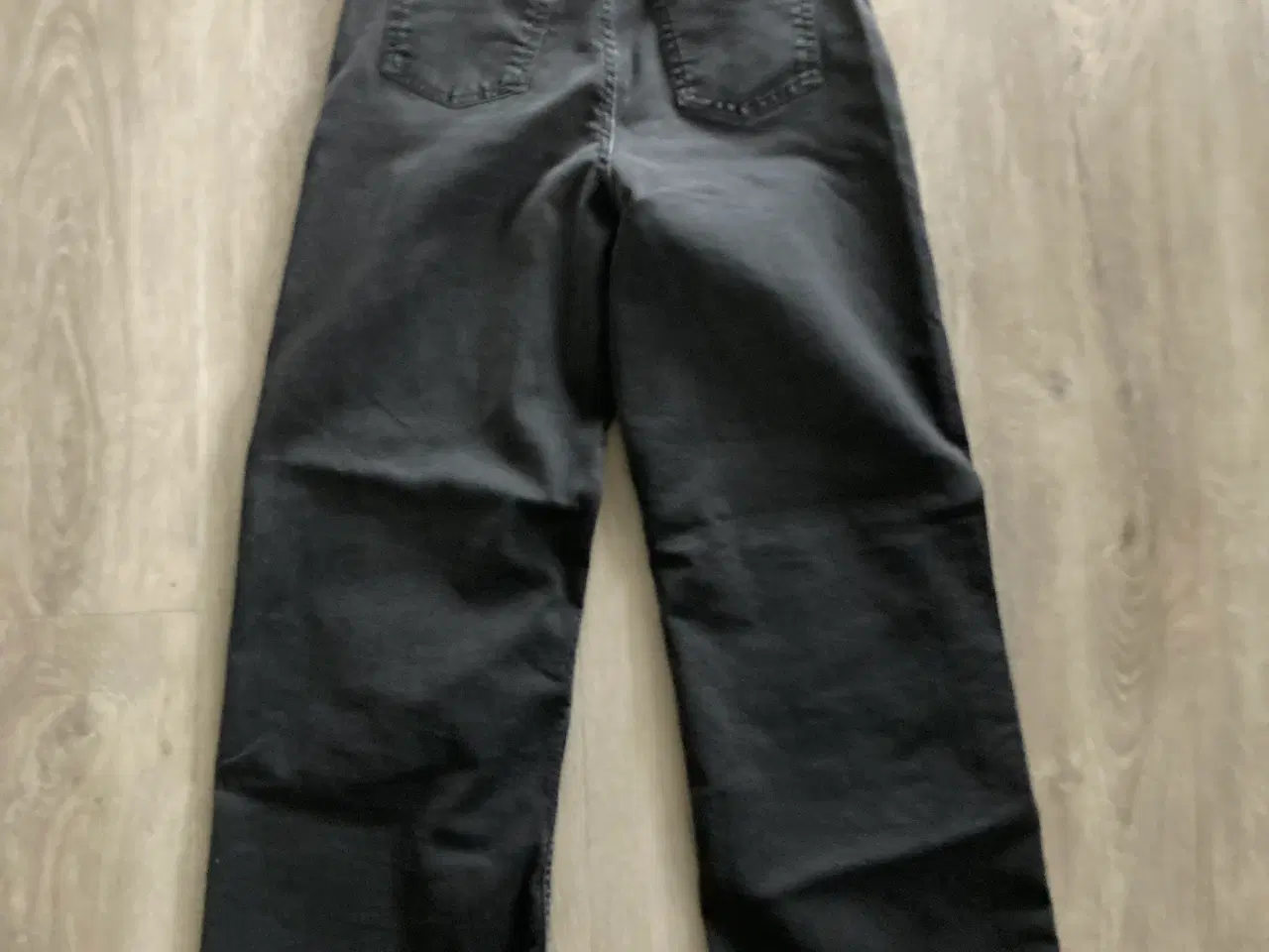 Billede 2 - Cowboybukser str. 152