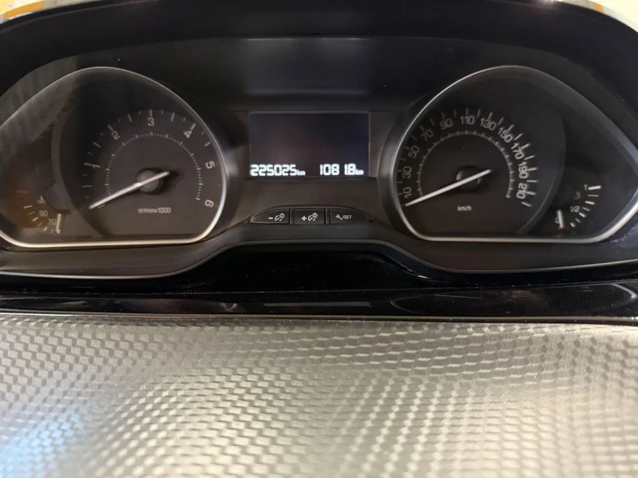 Billede 9 - Peugeot 208 1,6 BlueHDi 100 Desire Sky