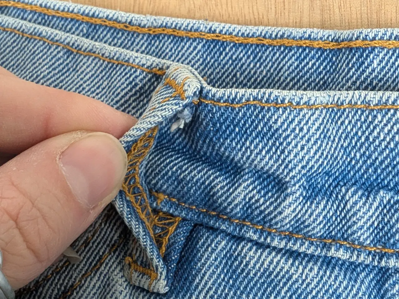 Billede 2 - Monki denimnederdel blå str. 38