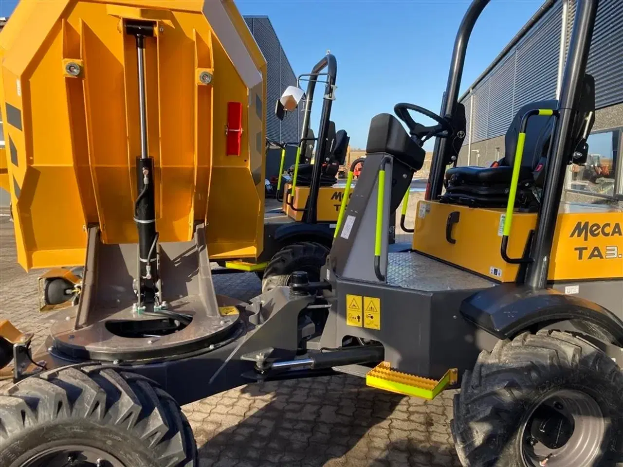 Billede 17 - Mecalac Ta 3.5 seh Knækstyret og med drejelad