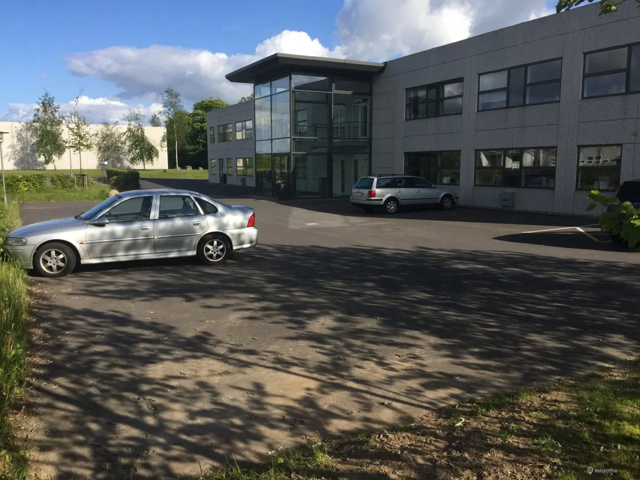 Billede 2 - Højlager i flot ejendom fra 2003.