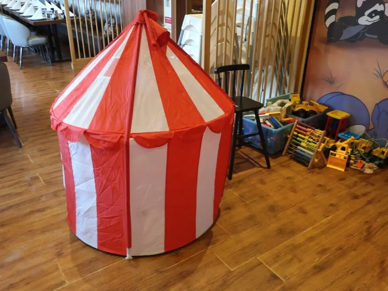 Billede 5 - Diverse fra legehjørnet