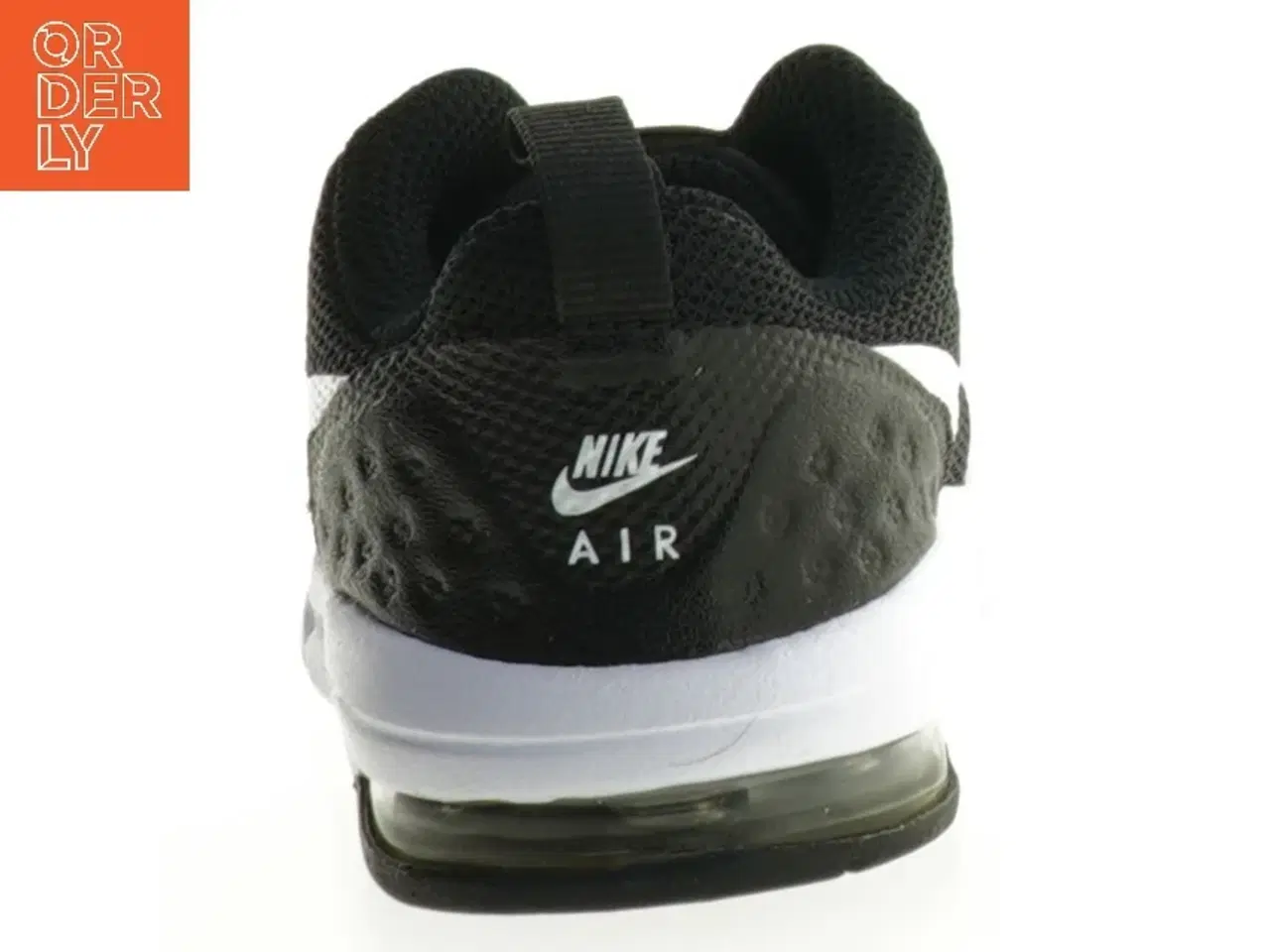 Billede 3 - Sorte sportsko fra Nike (str. 22)