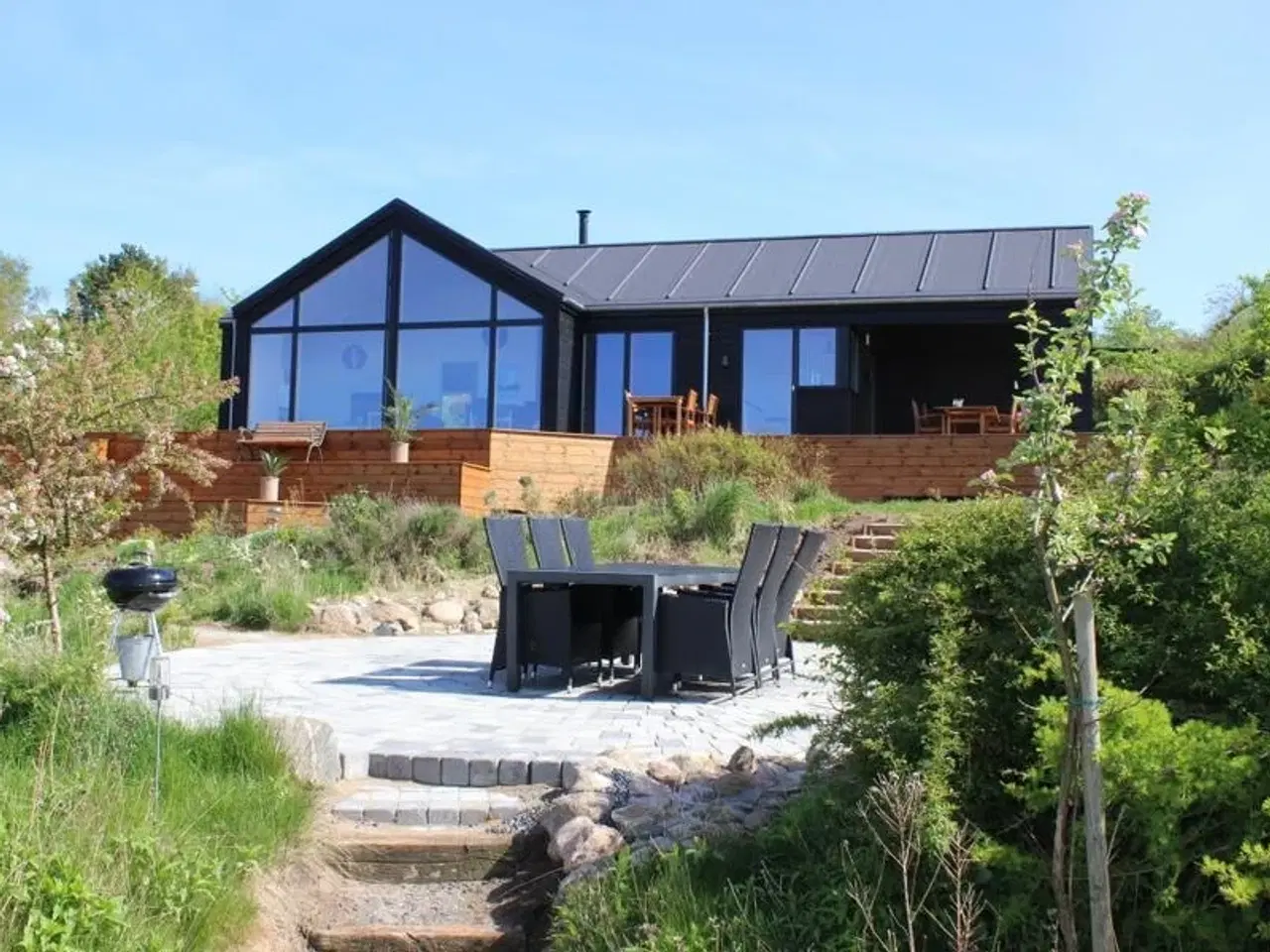 Billede 1 - Nyt, dejligt feriehus for 8 personer udlejes i Veddinge bakker - et af Danmarks smukkeste områder