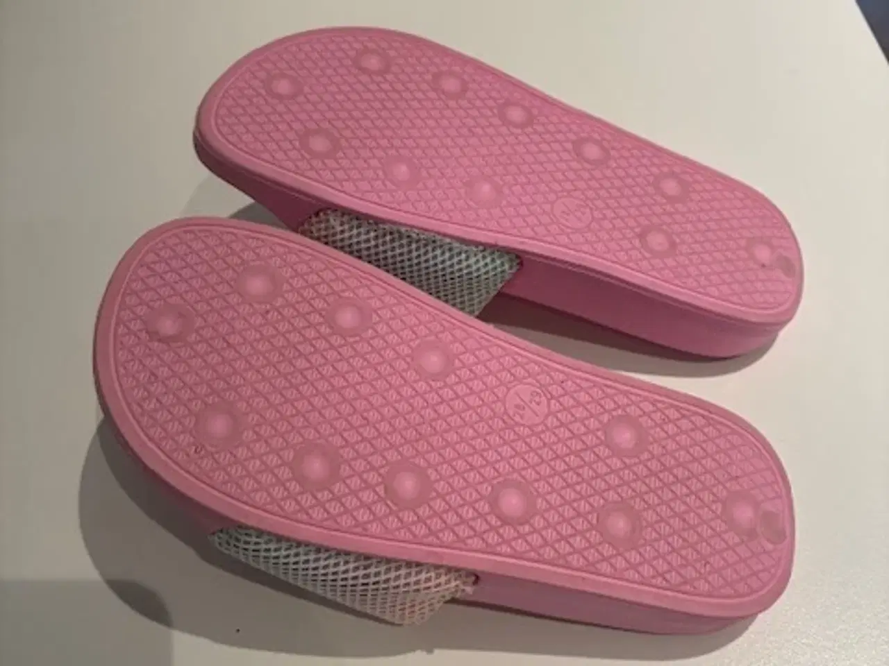 Billede 1 - Badesandaler