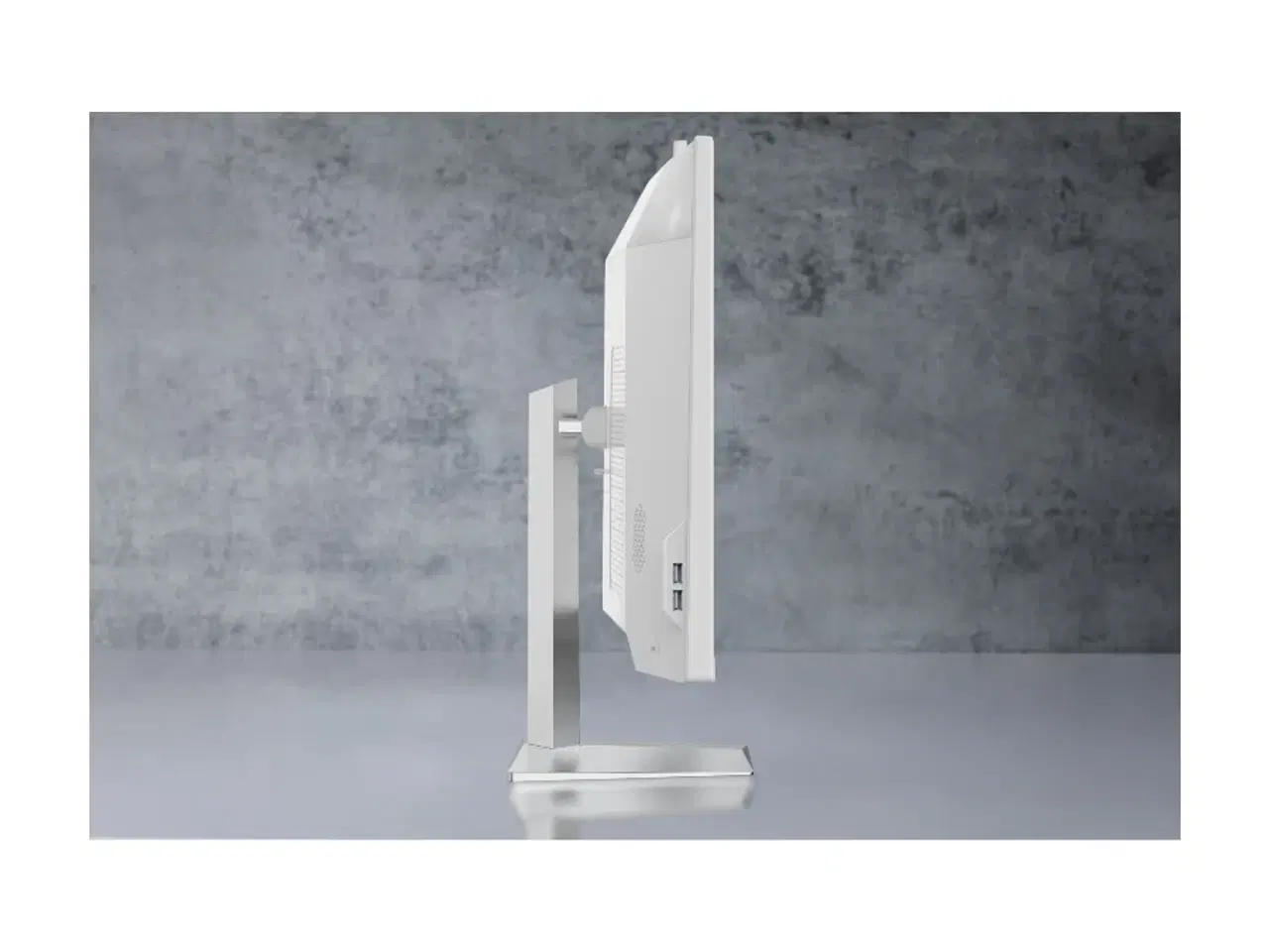 Billede 3 - CEPTER 27"  ALT I EN COMPUTER