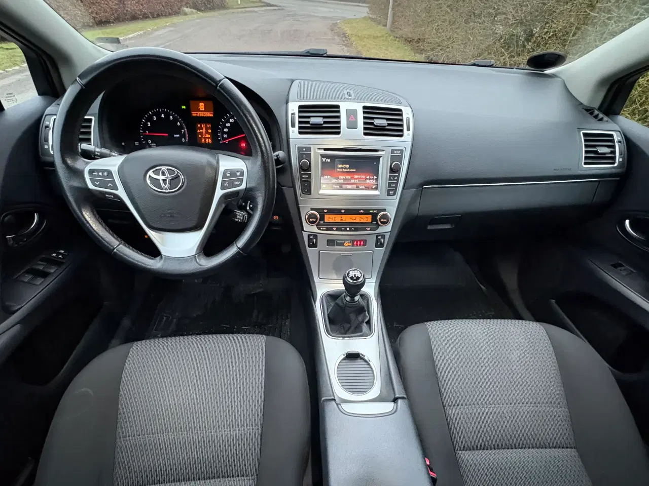 Billede 4 - Toyota Avensis 1.6 benzin, 2015
