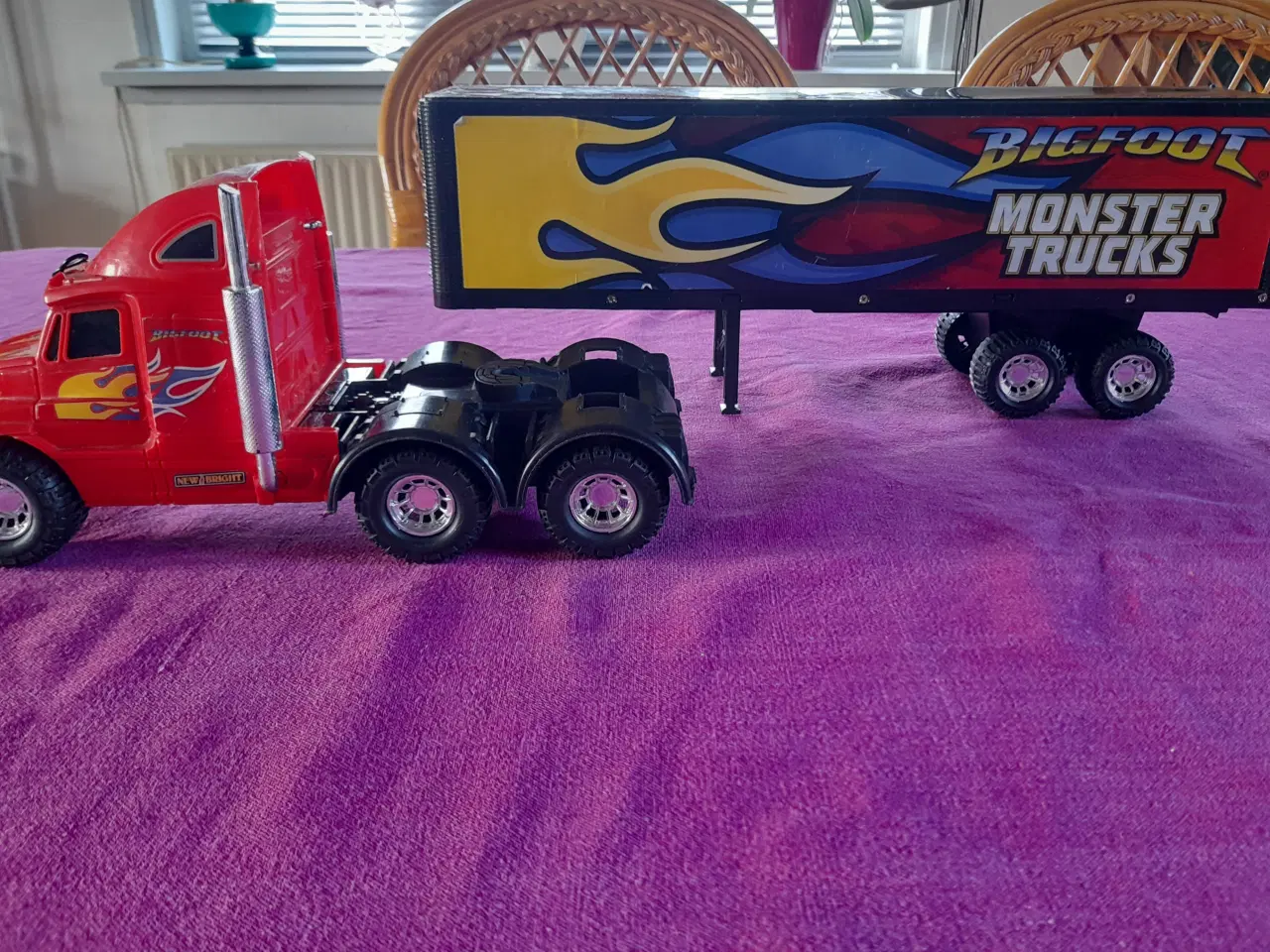 Billede 2 - Bigfoot Monster Trucks.