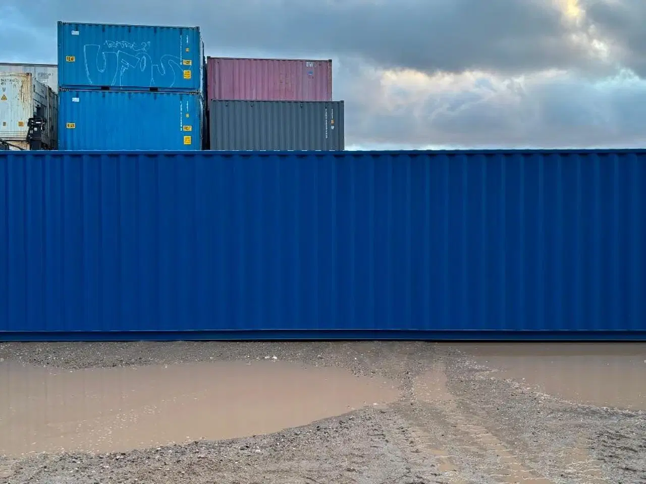 Billede 2 - Står i Hvidovre NY 40 fods HC Container i Blå 