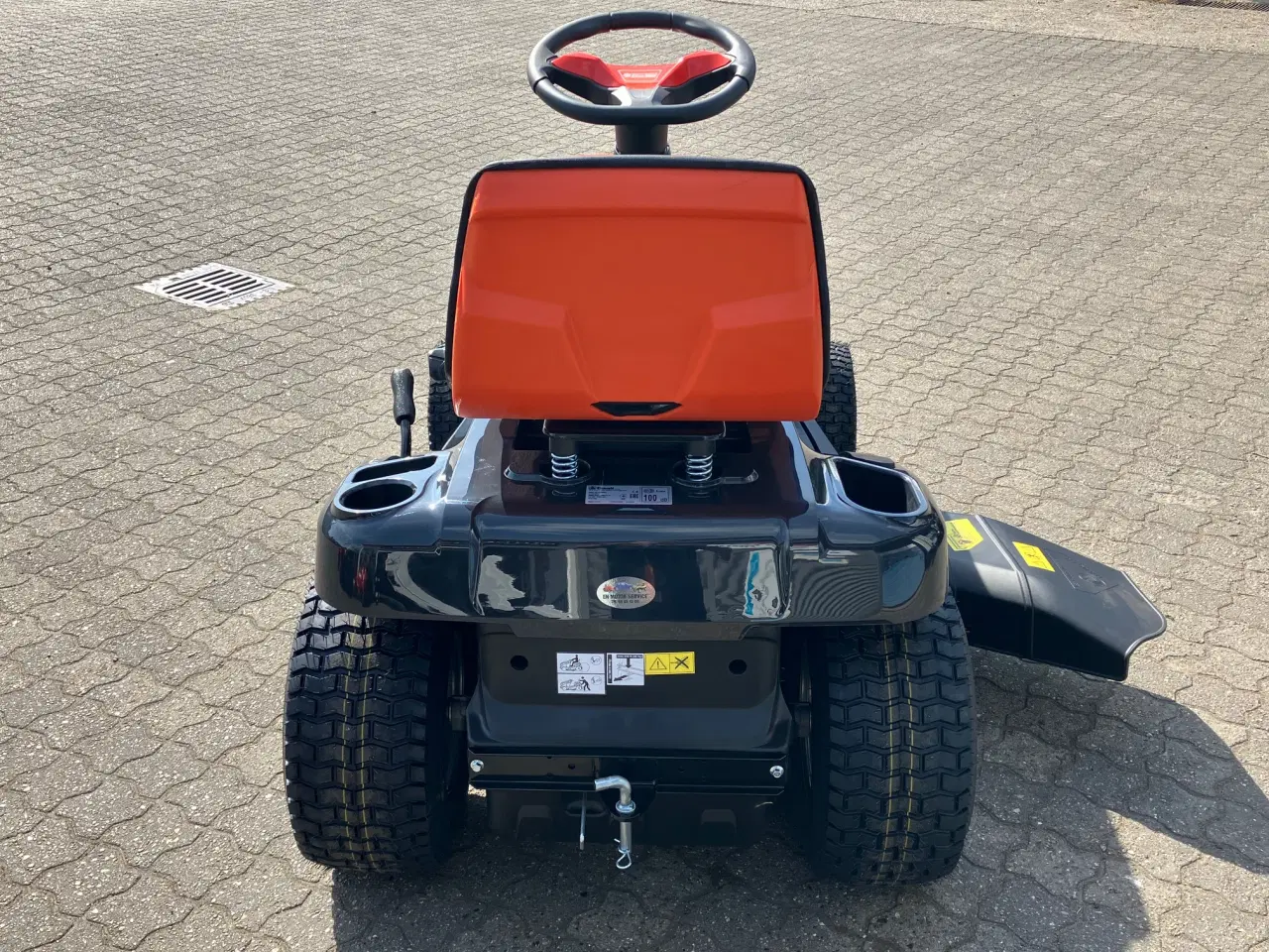 Billede 5 - Oleo Mac plænetraktor, 42", hydro