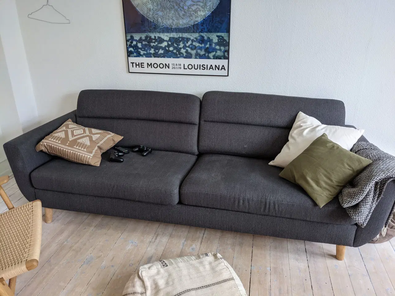 Billede 1 - 3 personers koksgrå sofa
