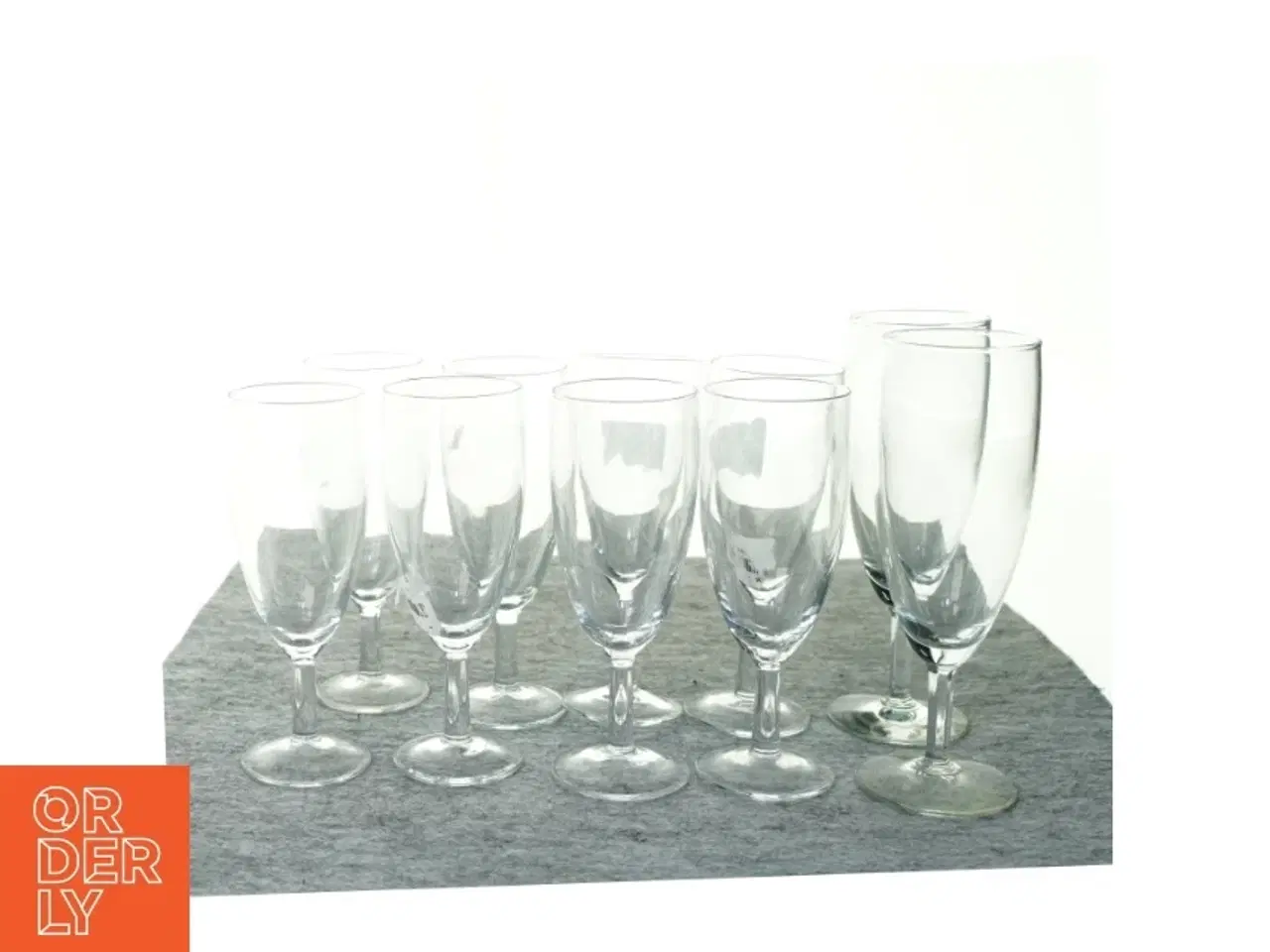 Billede 1 - Champagne glas (str. 17 x 6 cm 15 x 5 cm)