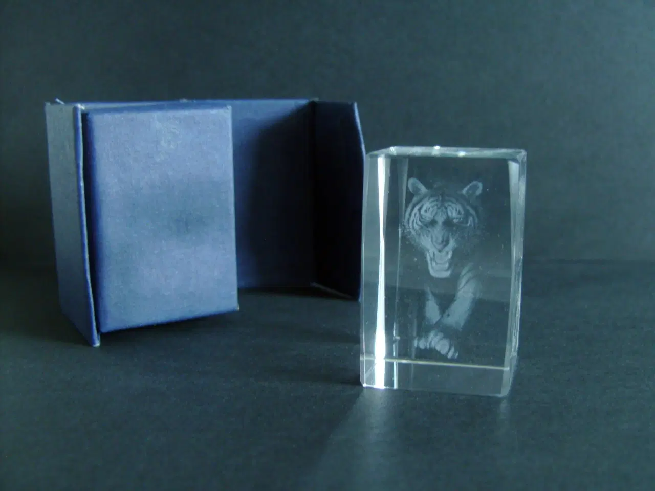 Billede 2 - 3D laserindgraveret tiger i glas