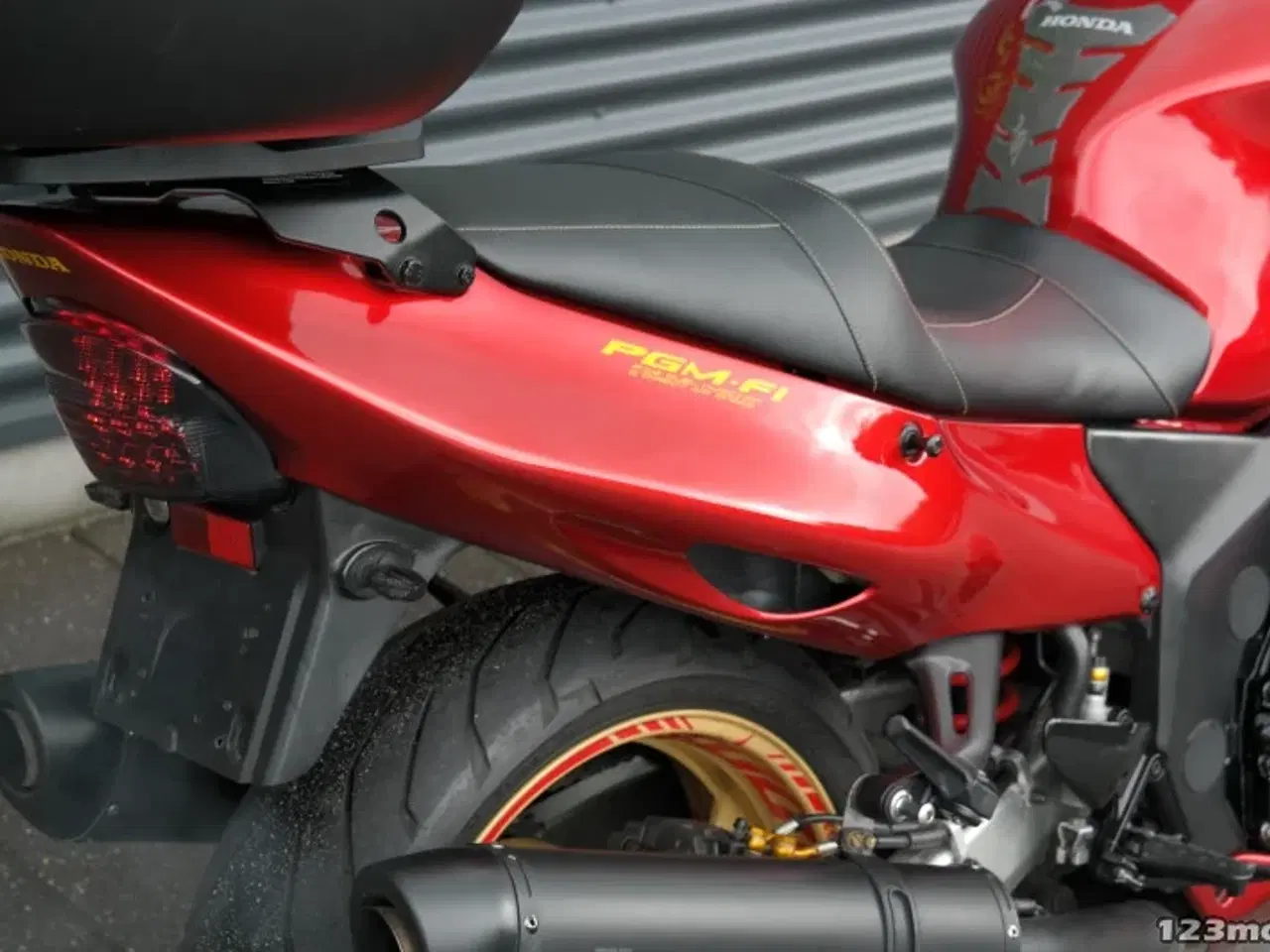 Billede 6 - Honda CBR 1100 XX MC-SYD       BYTTER GERNE
