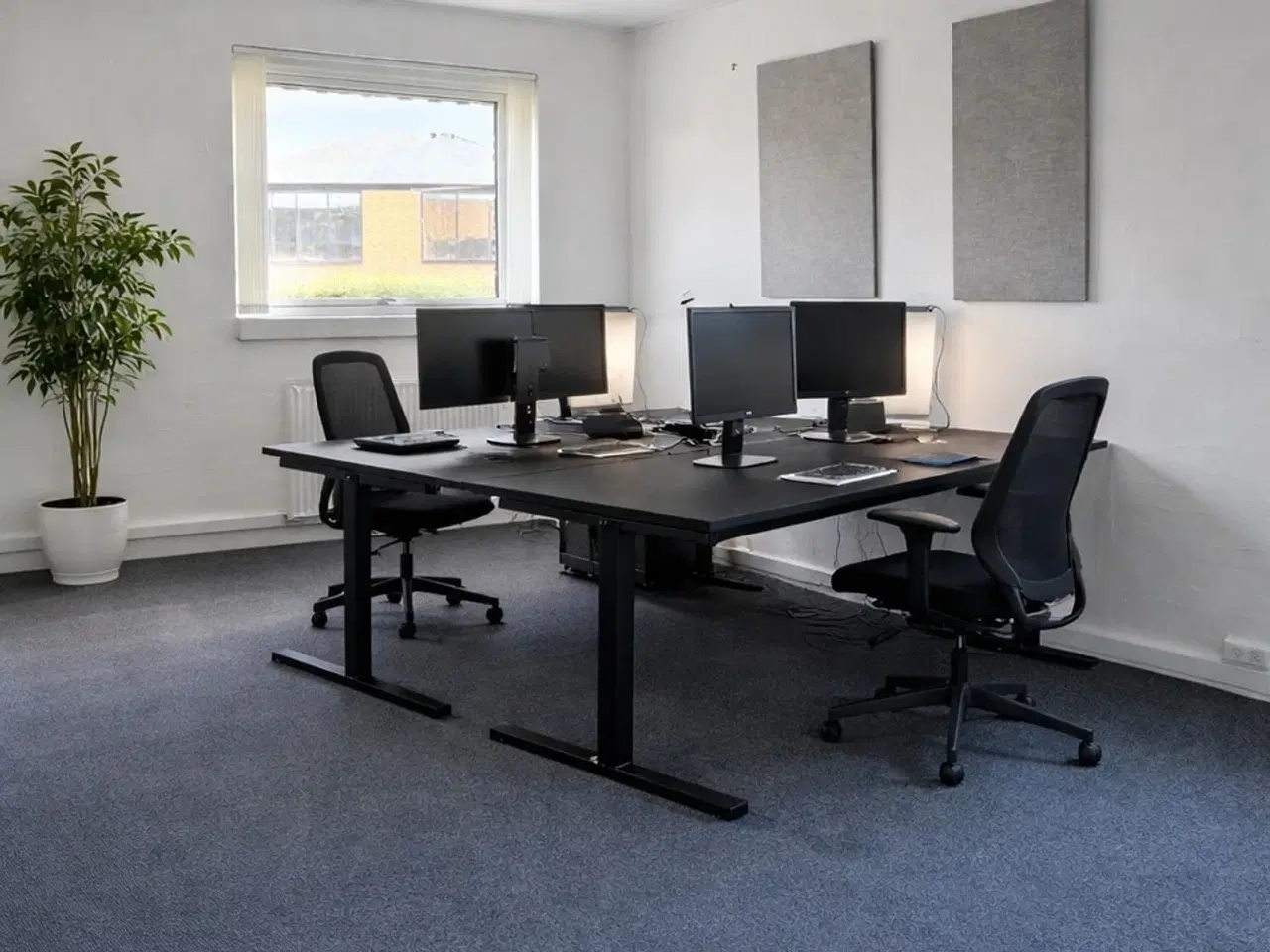 Billede 2 - Kontorlokale til leje kr. 5995.- alt inklusiv også rengøring