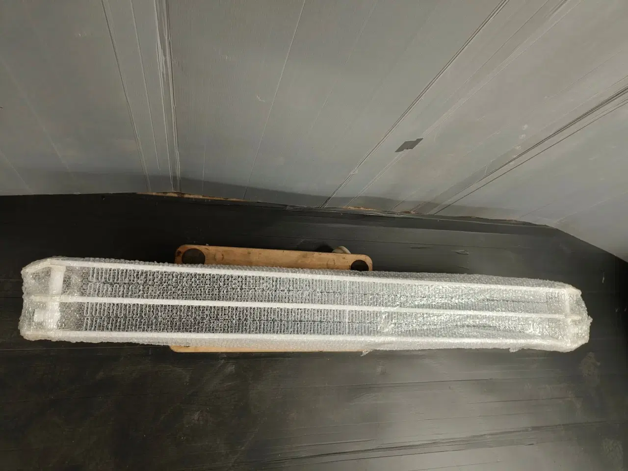 Billede 4 - Radiator, Konvektor,21 cm høj og 140 cm lang