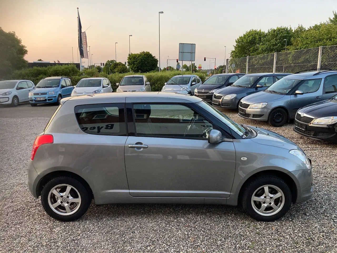 Billede 2 - Suzuki Swift 1.3 Nysyn 