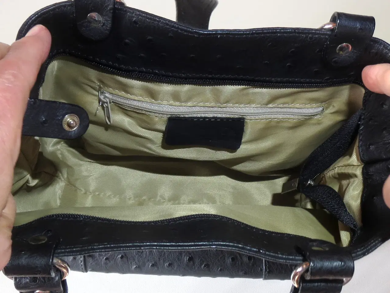 Billede 4 - Italiensk taske i sort strudselæder