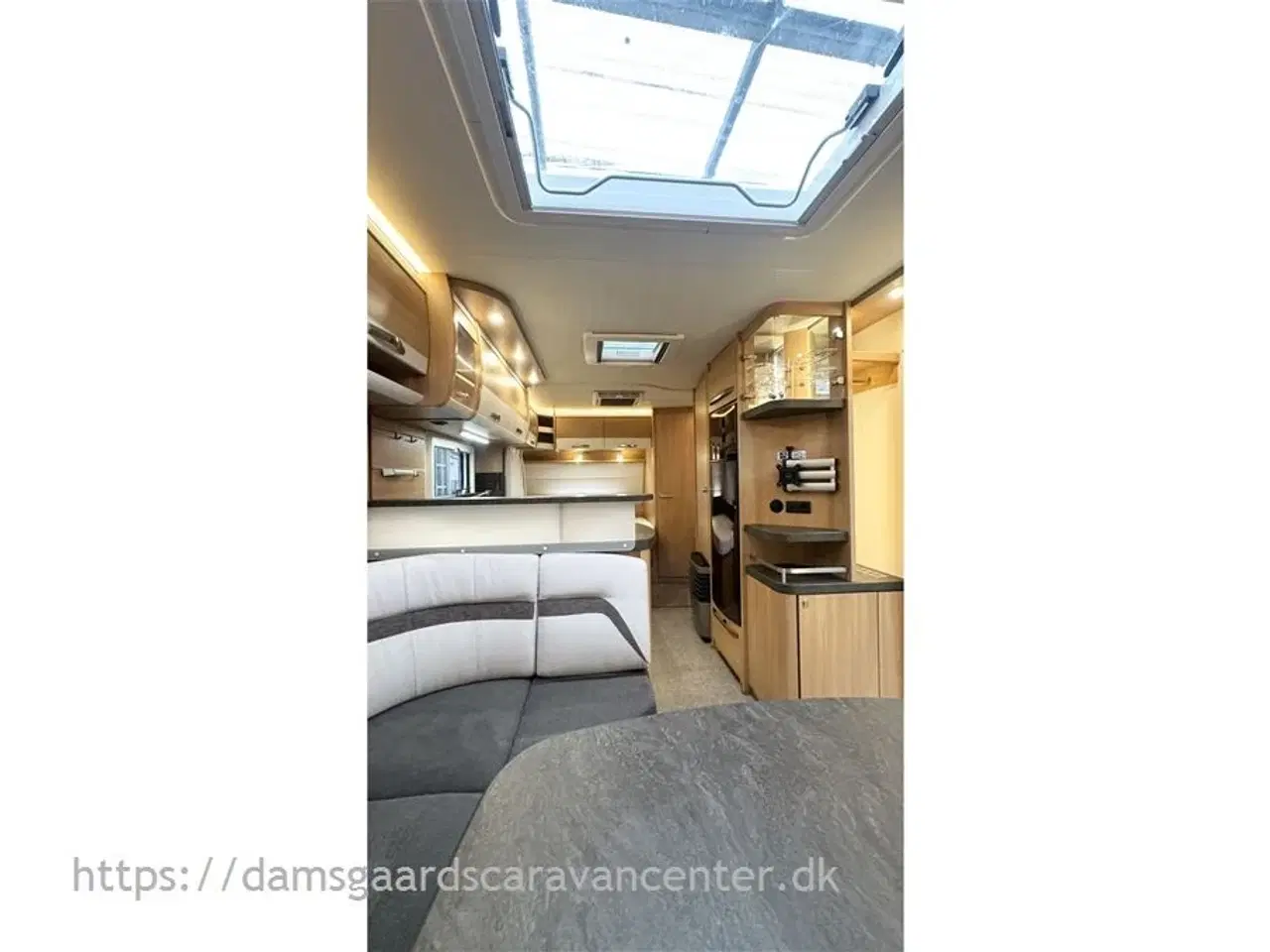 Billede 9 - 2018 - Knaus Südwind Silver Selection 590 FUS   Franskseng-Gulvtemp.-Mover-Aircon-Telt