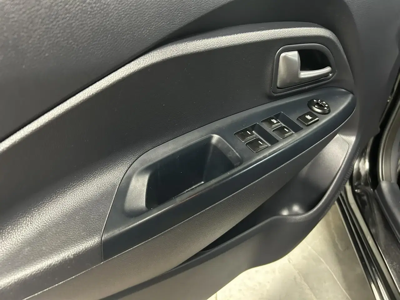 Billede 8 - Kia Rio 1,2 Comfort 85HK 5d