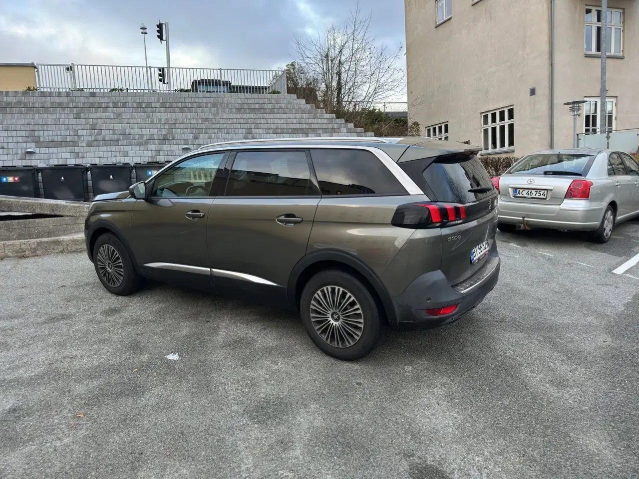 Billede 7 - Peugeot 5008 1,6 BlueHDi 120 Allure 7prs