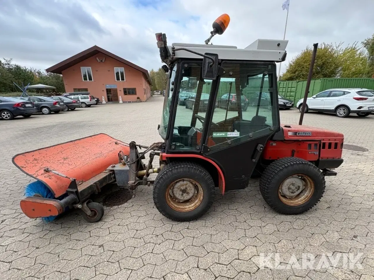 Billede 2 - Redskabsbærer Antonio Carraro Bitrac HS serie 16 med klippebord