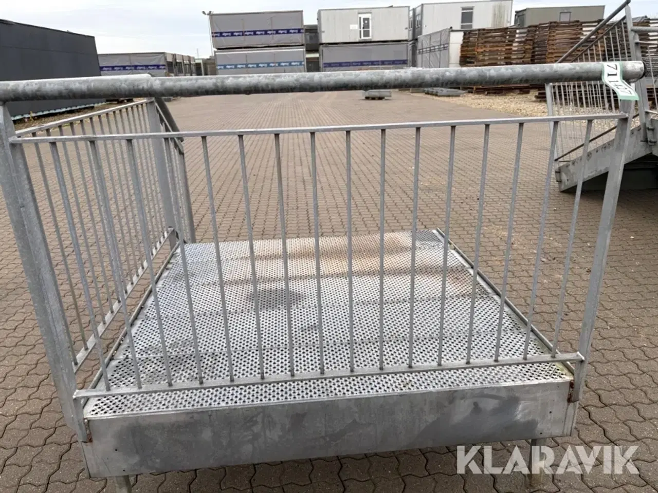 Billede 9 - Trappe med repos