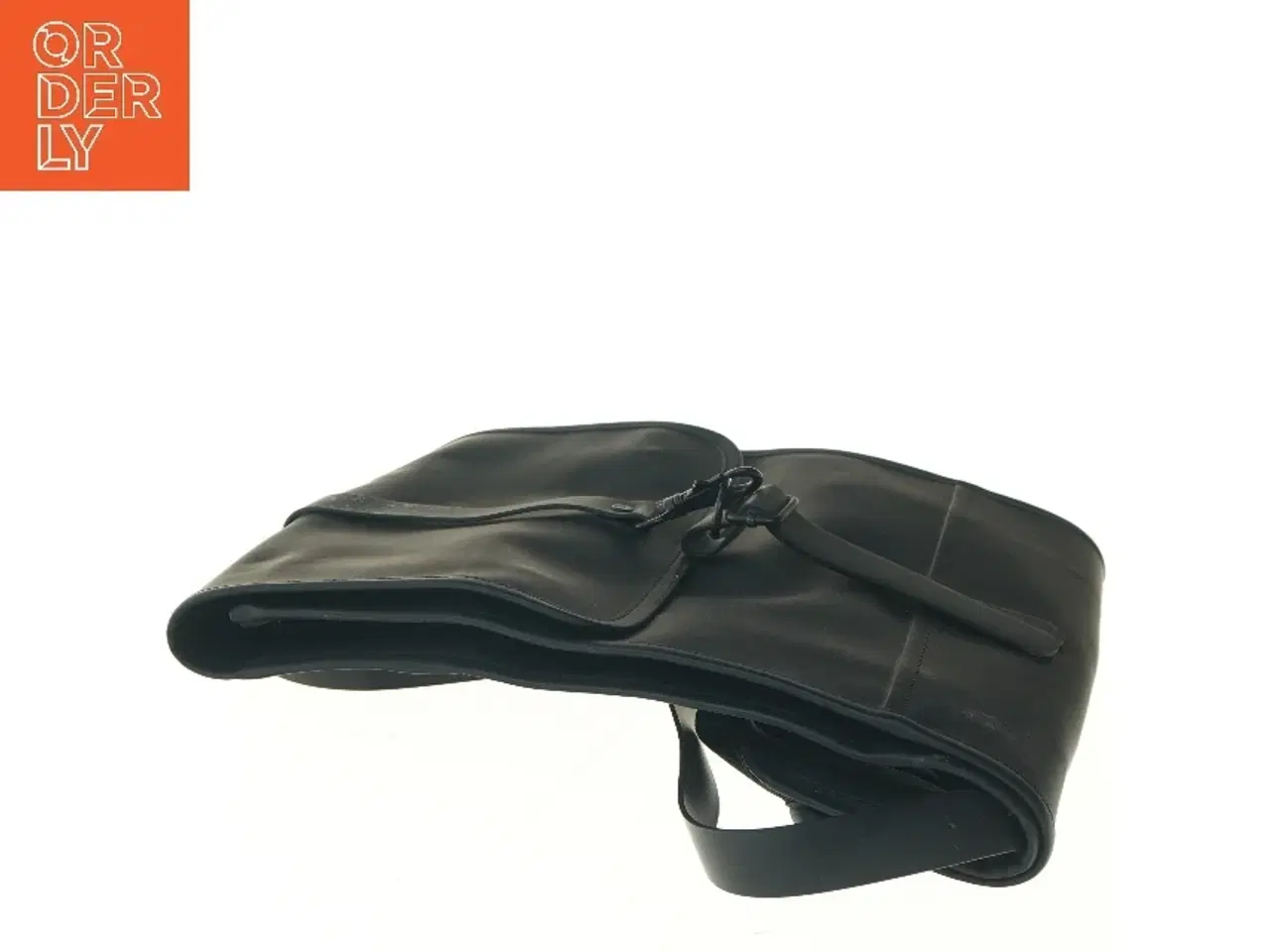 Billede 3 - Rains backpack Sort rygsæk (str. 53x31 cm)