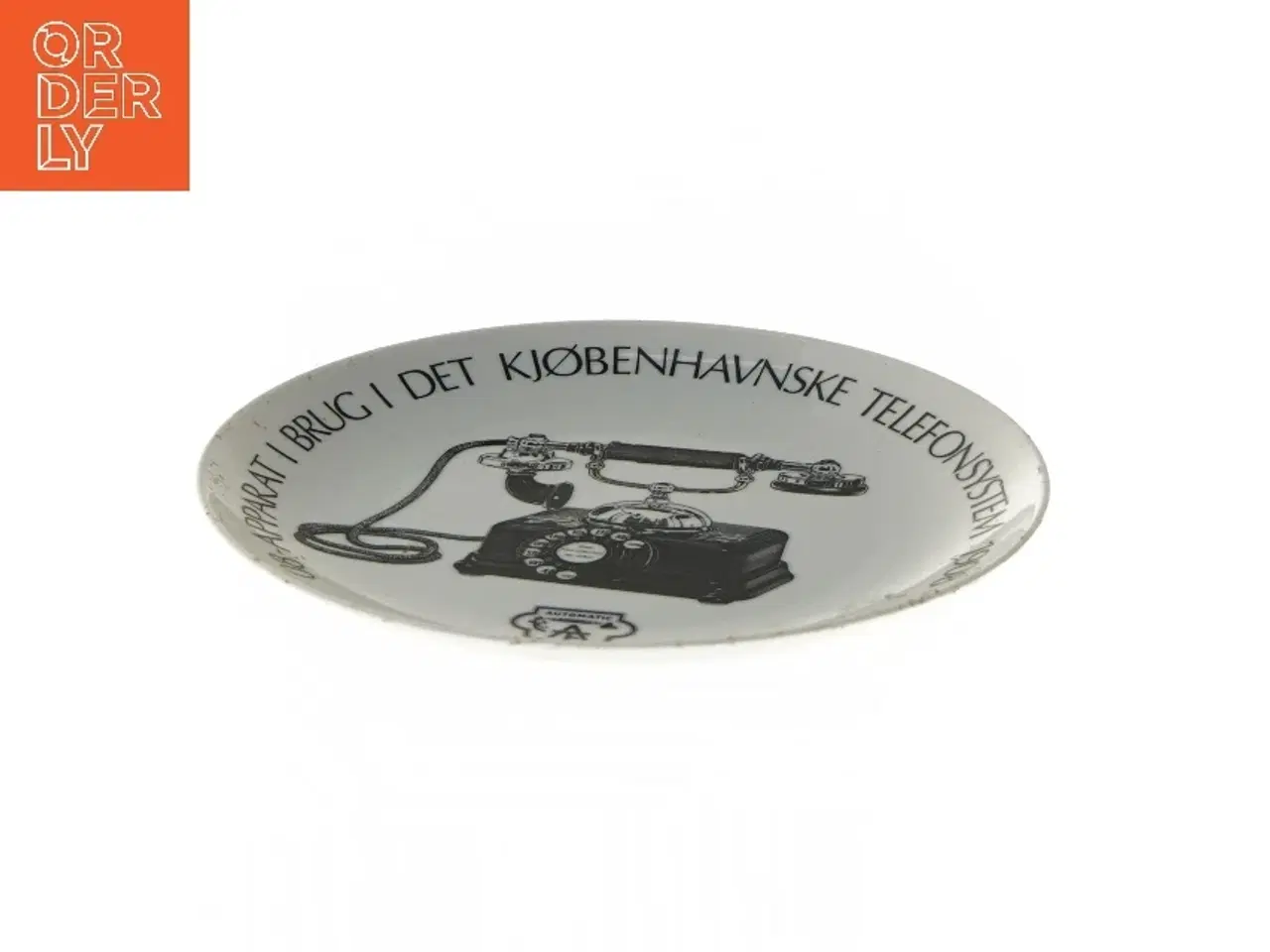 Billede 3 - Porcelænstallerken med telefonmotiv fra Scan Lekven Design (str. Ø 19,5 cm)