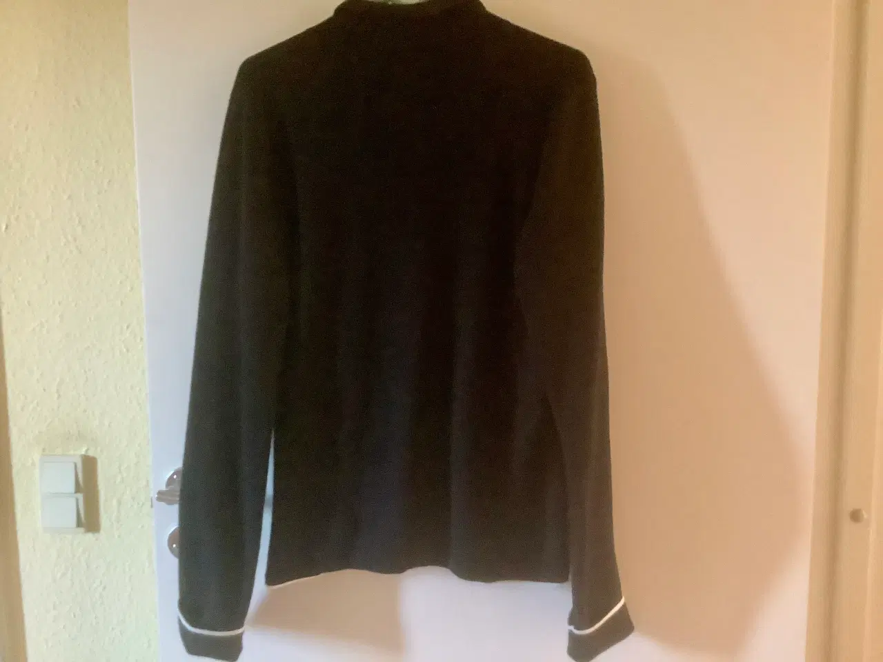 Billede 2 - Klassisk damejakke i bomuld.