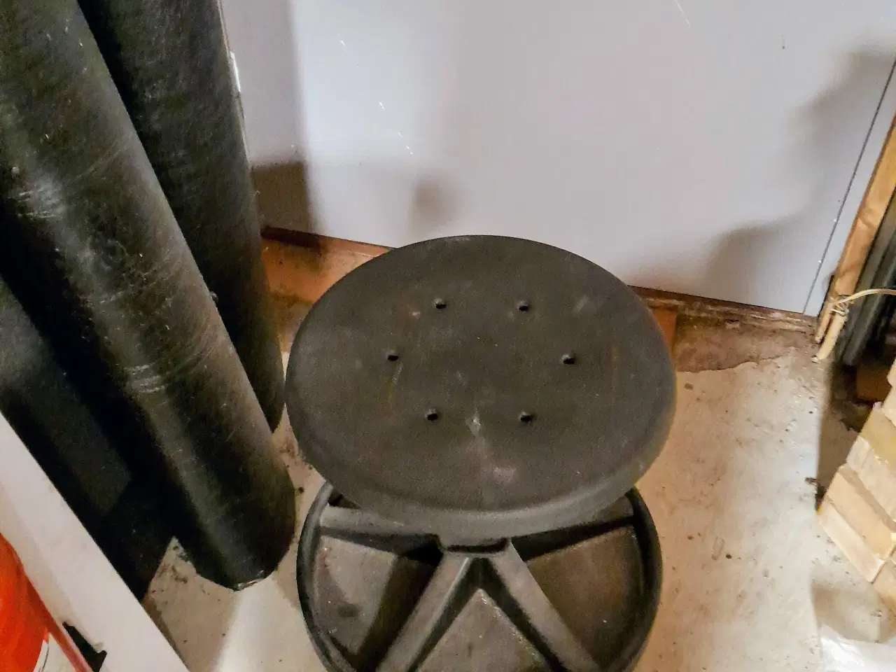 Billede 1 - Arbejdsstol til stillesidende montering   som tavl