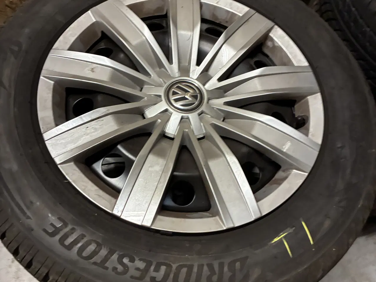 Billede 2 - Fælge med dæk