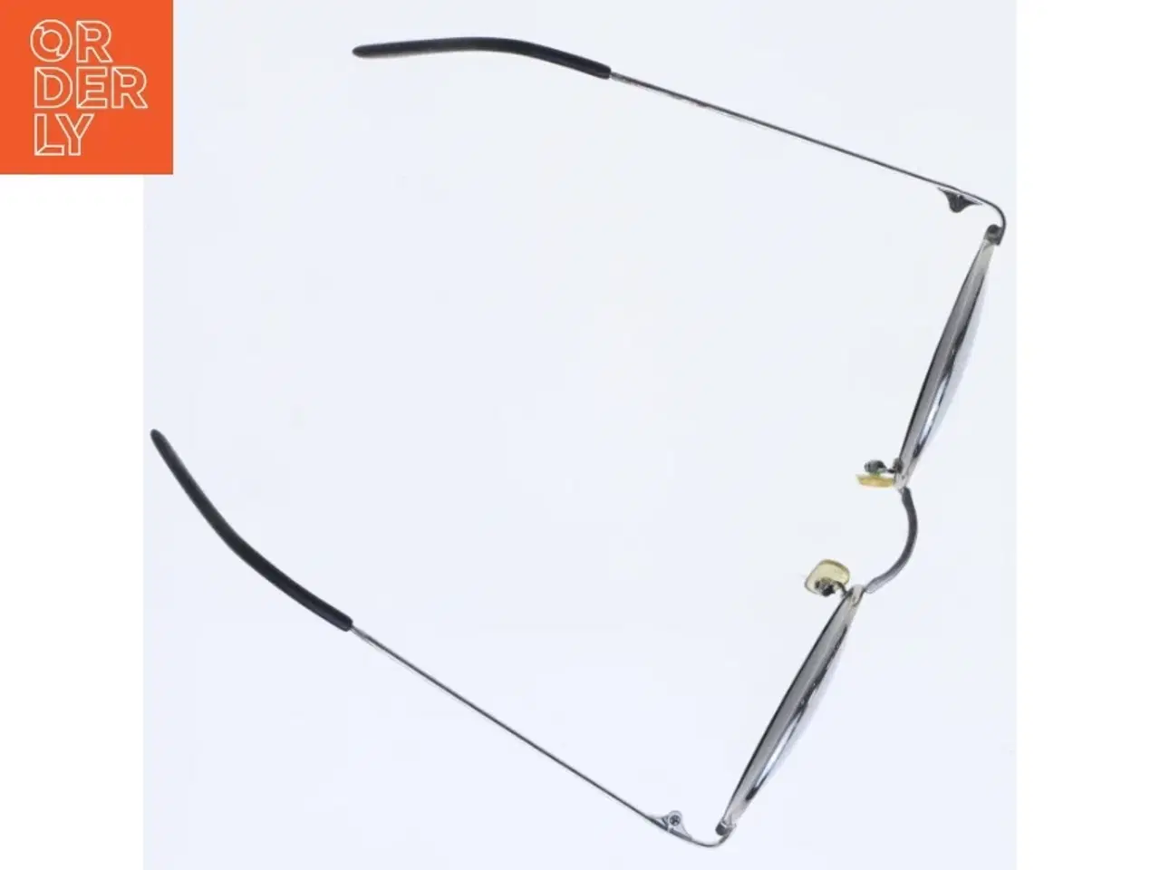 Billede 4 - Runde solbriller (str. 13 komma 5 cm)