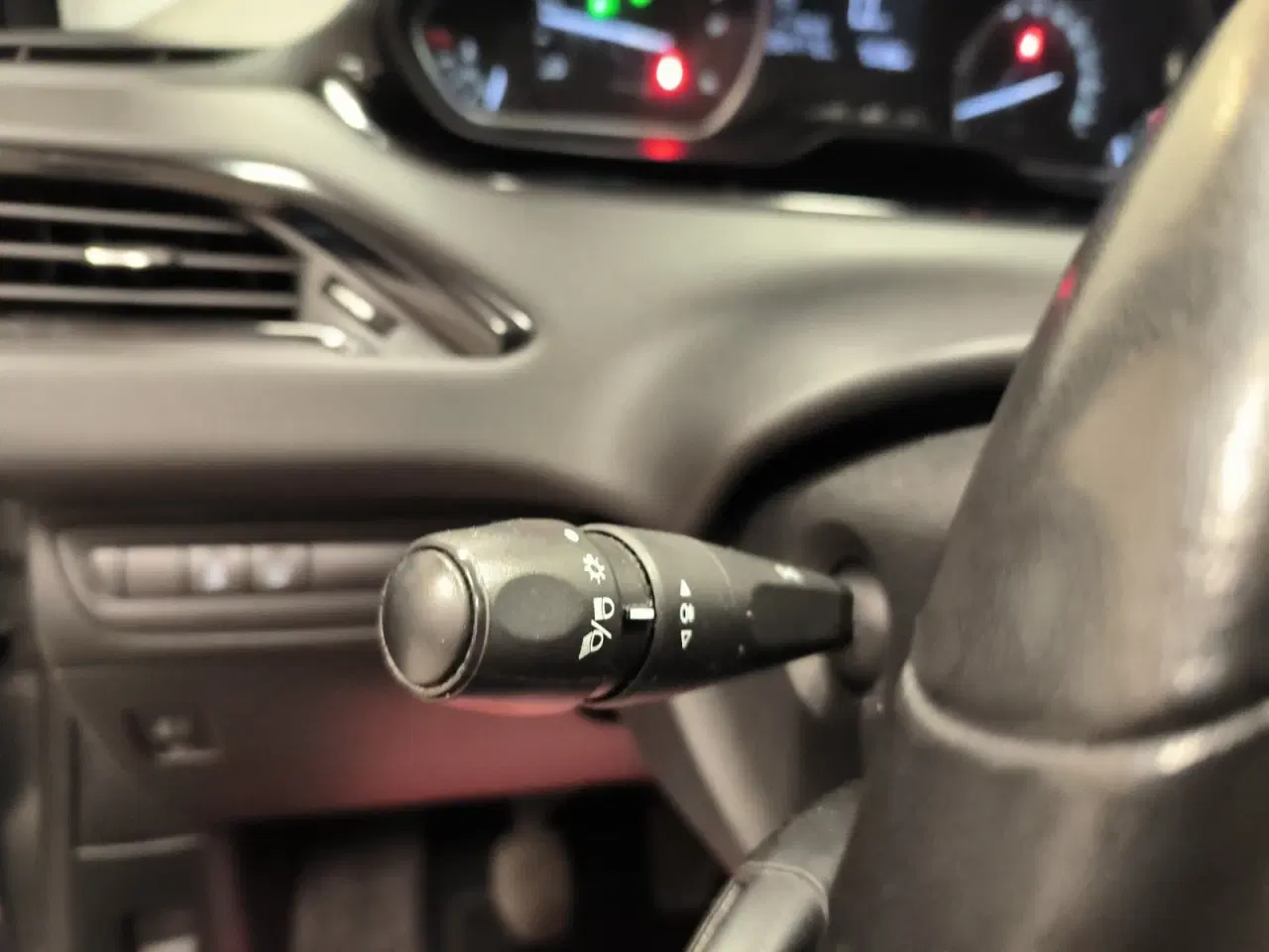 Billede 13 - Peugeot 208 1,6 BlueHDi 100 Active