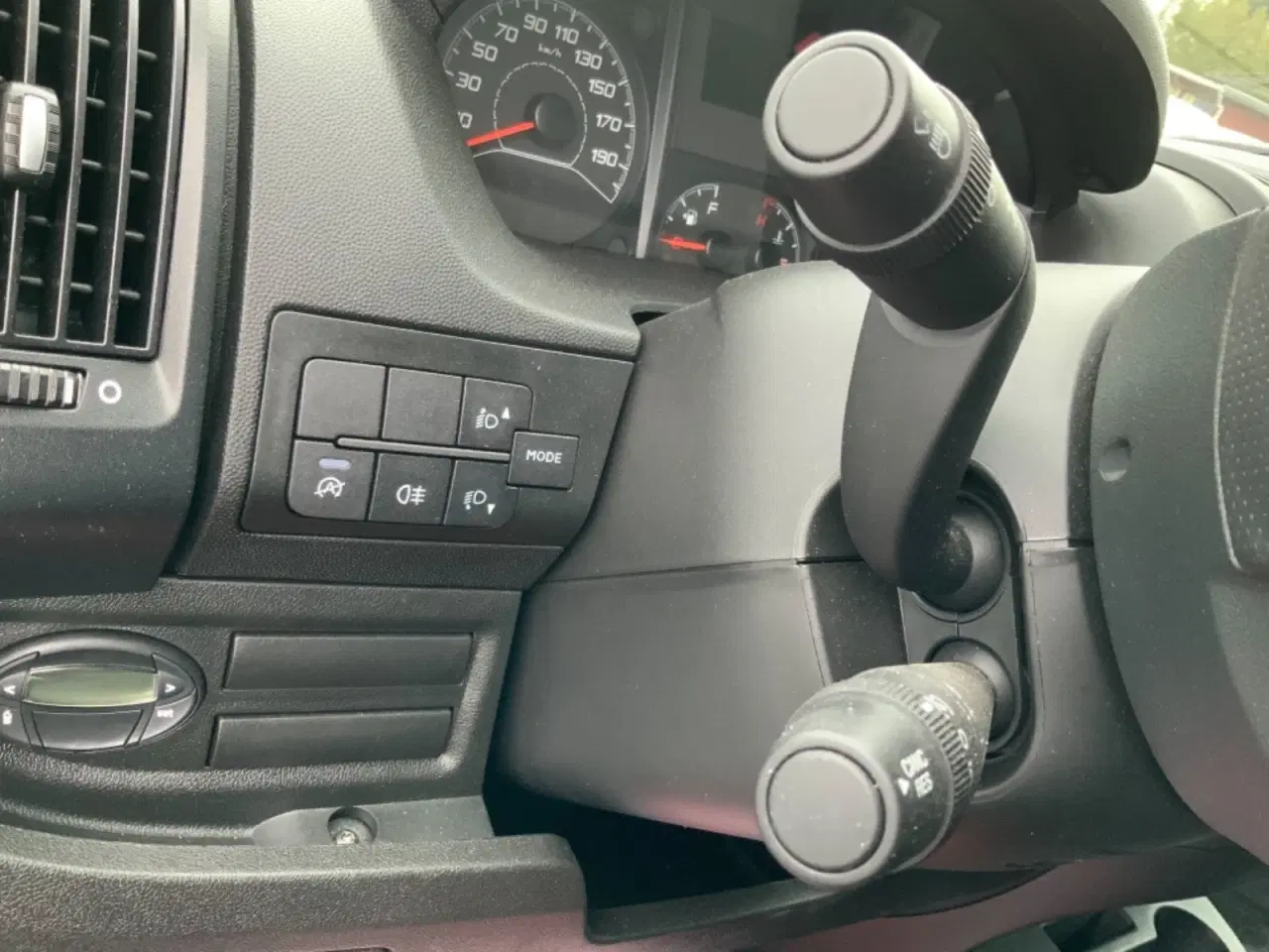 Billede 5 - Peugeot Boxer 333 2,2 BlueHDi 140 L3H2 Premium