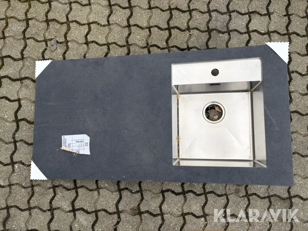 Billede 11 - Bordplade med nedsænket håndvask