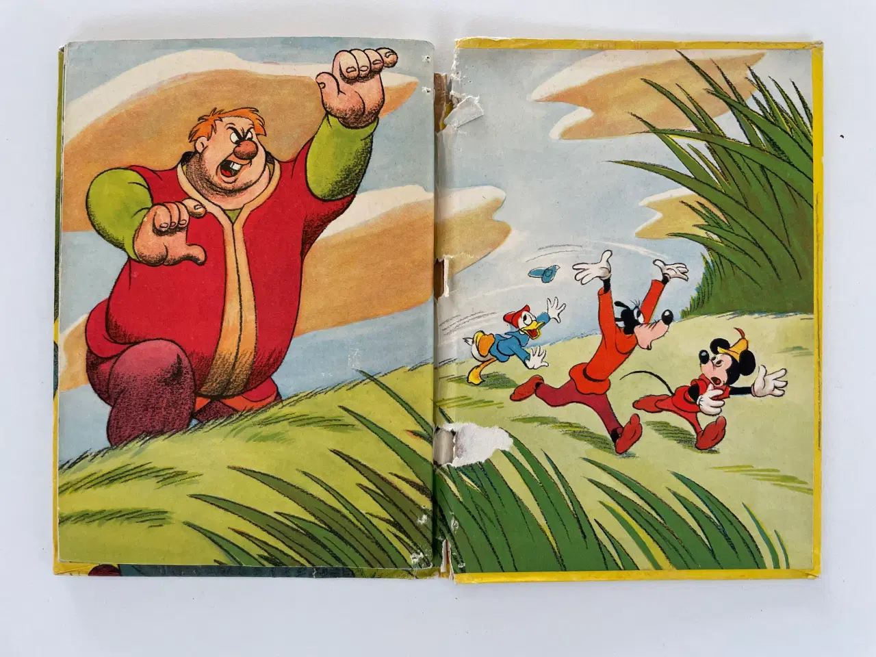 Billede 6 - Børnebog - Mickey Mouse og bønnestagen