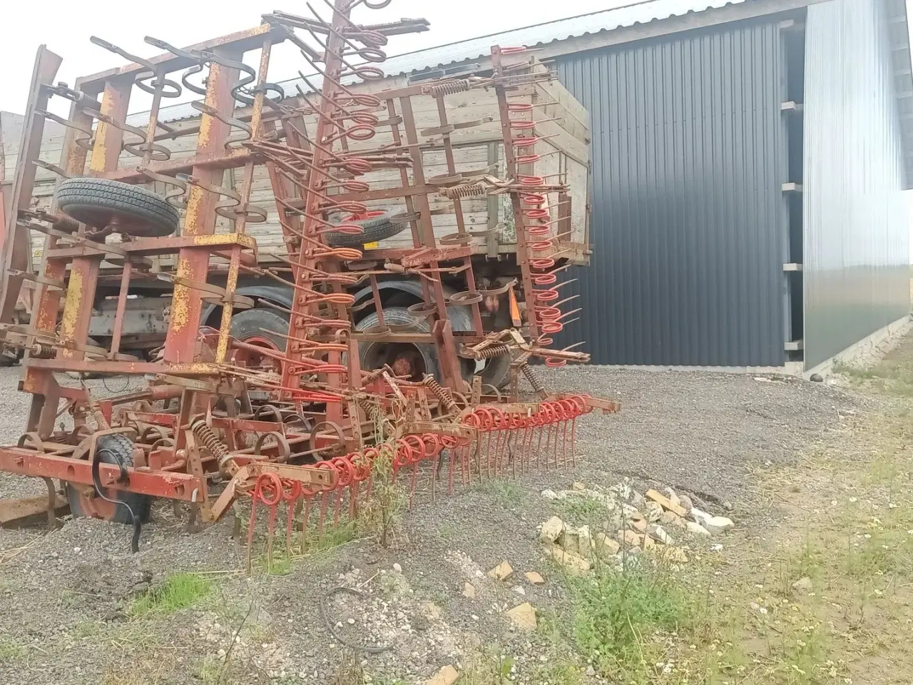 Billede 5 - - - - Med efterharve