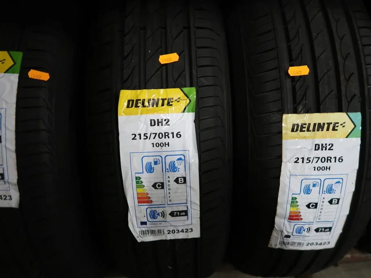 Billede 2 - 4 stk. dæk DELINTE 215/70R16 100H