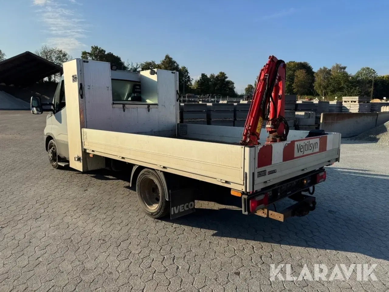 Billede 4 - Ladbil Iveco 35C17H 3.0D WB3750 aut. med Ferrari F317 kran