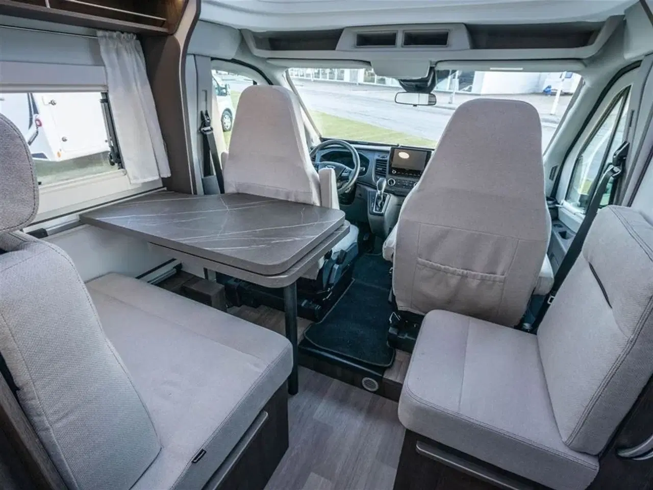 Billede 12 - 2024 - Benimar Yrteo 861 Premium   Den kompakte camper