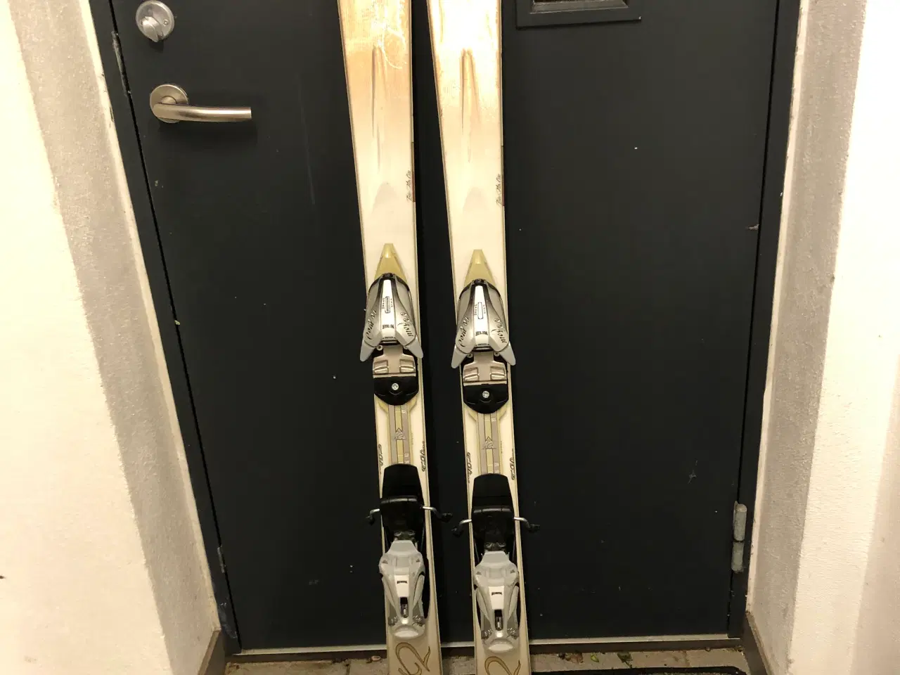 Billede 8 - Alpinskistøvler str 37 Få ski med til skistøvler